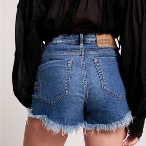 One by One Teaspoon Sz 24 High Waisted Distressed Bonita Denim Jeans Shorts
